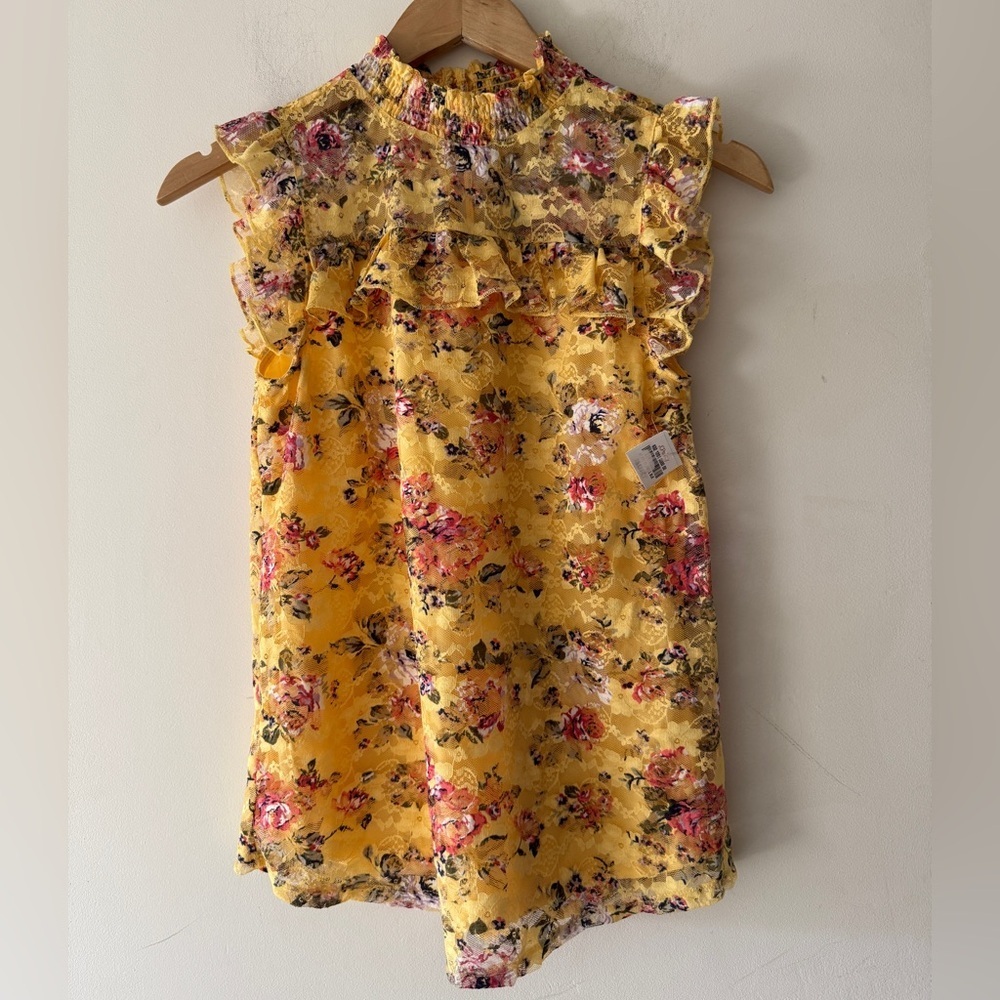 NEW! Almost Famous Yellow Floral Lace Ruffle Sleeveless Blouse‎
